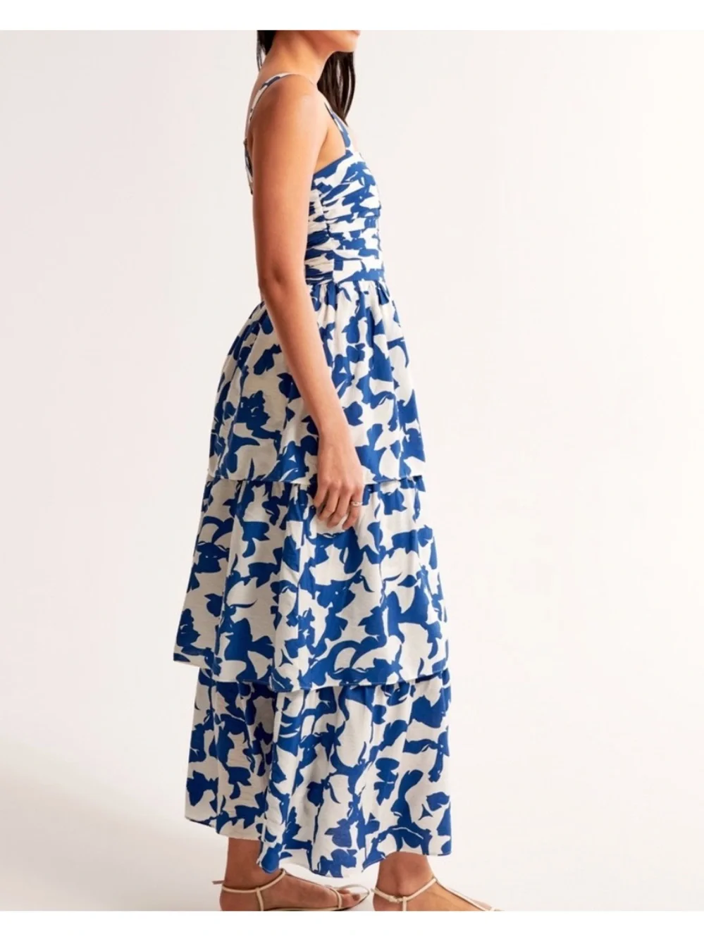 Abercrombie Emerson Tiered Maxi Dress in Blue Pattern Size Small